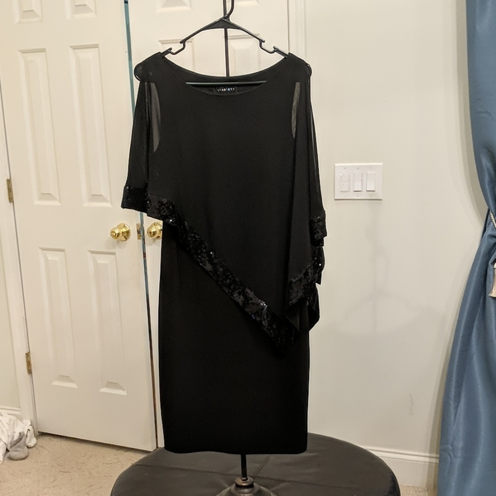 Black cocktail dress - very flattering!